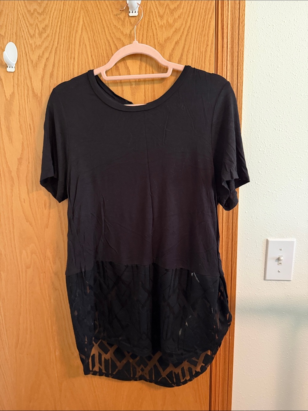 🫶🏼5 for $45!!🫶🏼 Pixley Black Short Sleeve Top with Sheer Patterned Hem